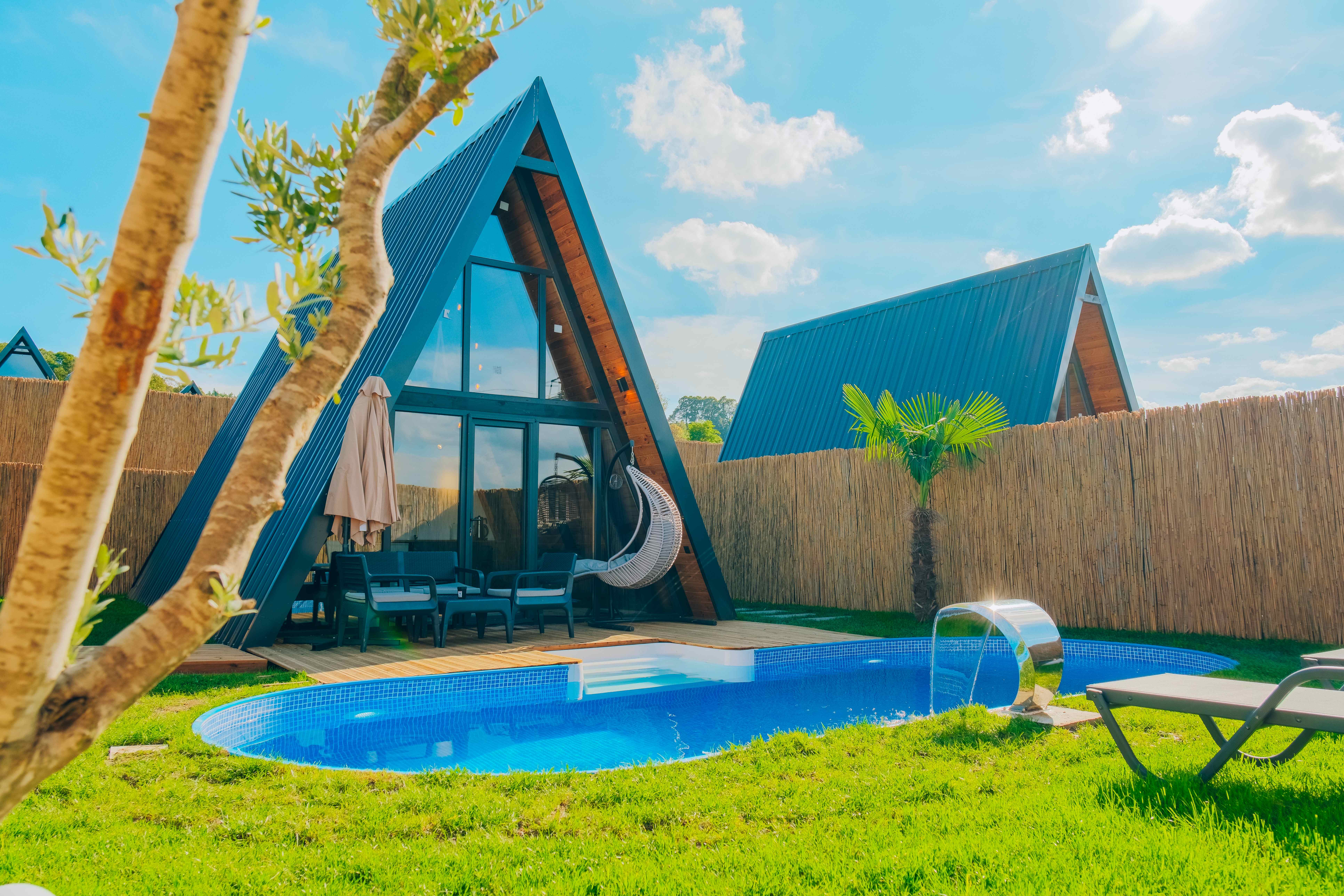 Olivya Sapanca Deluxe 1-1 1+1 bungalov